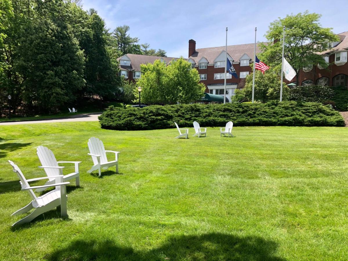 The Simsbury Inn Exterior photo